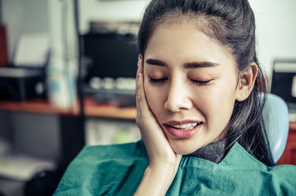 Understanding Tooth Sensitivity: Causes, Symptoms, and Treatment Options